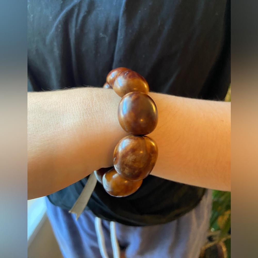 Natural Wood Beaded Elastic Bracelet - EUC